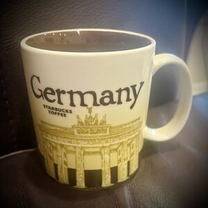 Starbucks Coffee GERMANY  16 oz Mug Cup Global Icon Collector Series